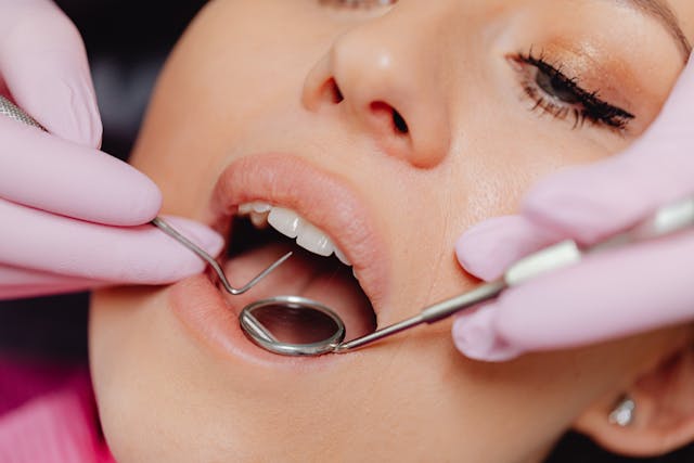 root canal treatment in Montreal